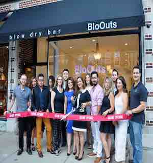 Read more about the article BloOut-A Blow Dry Bar Welcomed by WNCC to Winnetka!